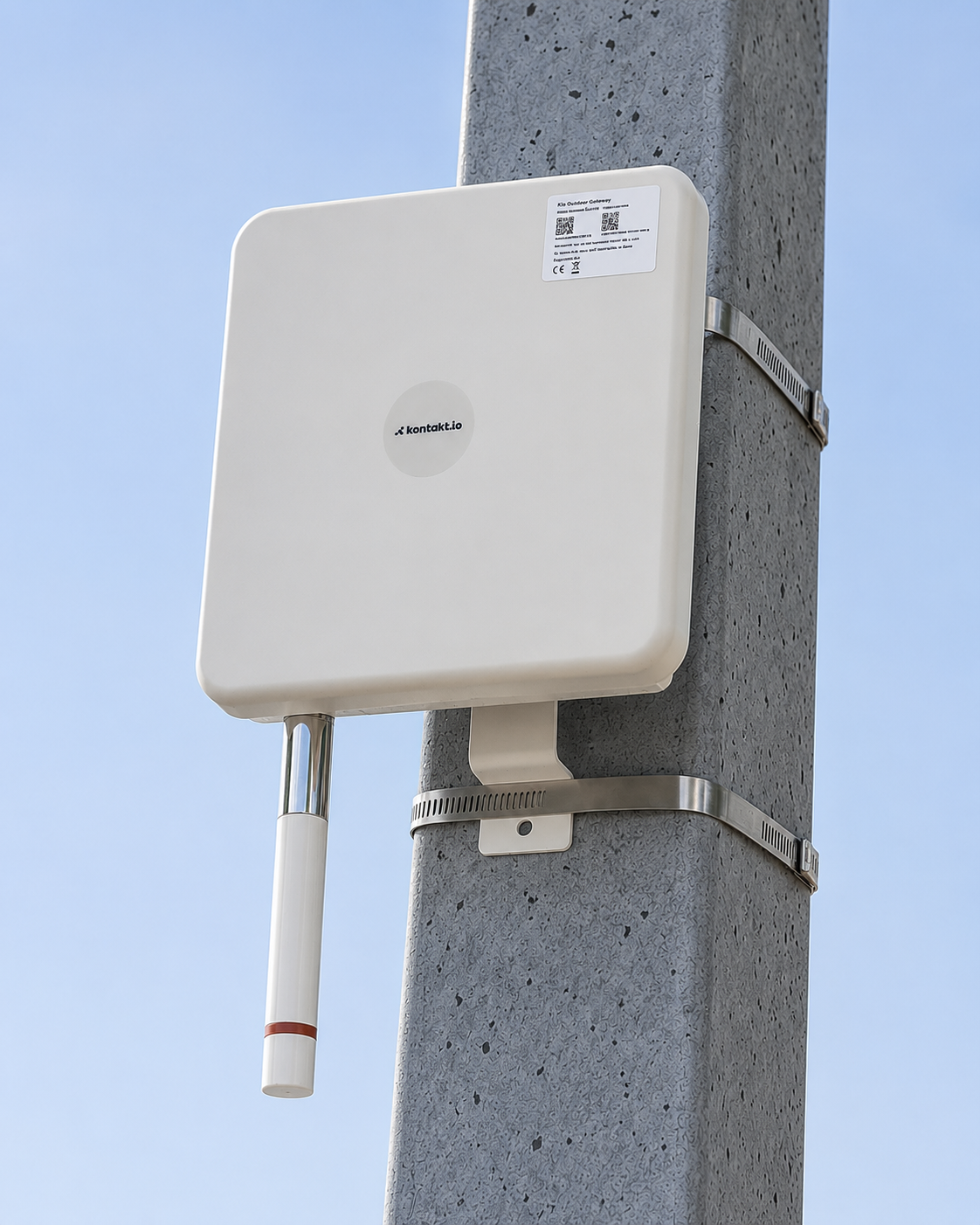 Outdoor Gateway and its pole-mount kit, separated